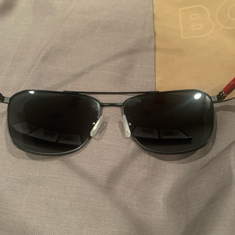 Hugo Boss sunglasses - Picture 2 of 6
